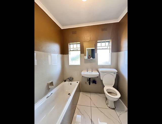 3 BEDROOM FREESTANDING FOR SALE IN TASBET PARK EXT 3